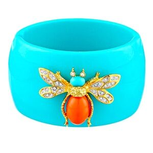 Fly Bracelet
Kenneth Jay Lane